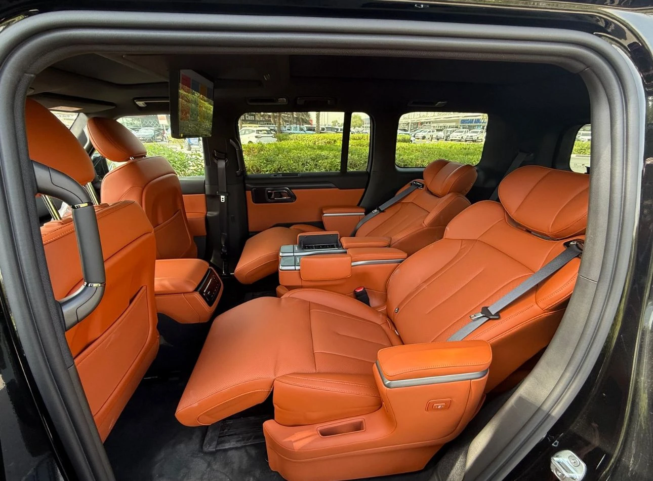 ROX 2025 - SUV thumbnail NaN